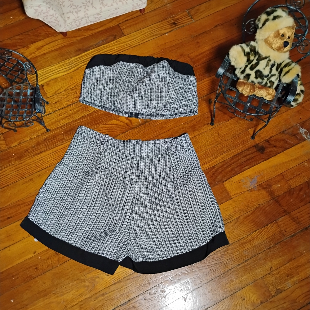 SHEIN Black and White High Waist Set